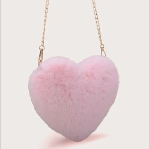 Heart shaped fluffy fashion purse